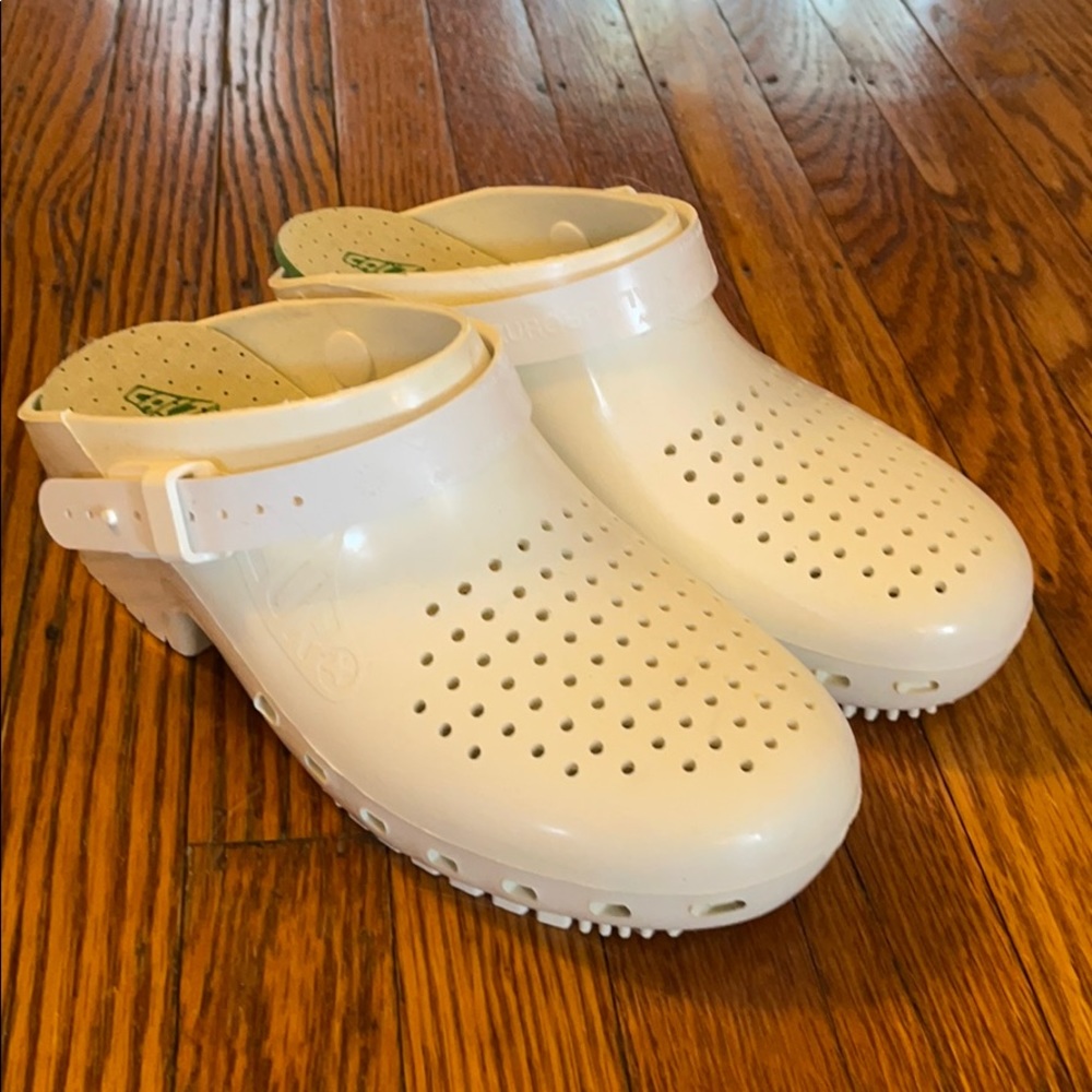 Calzuro Clogs